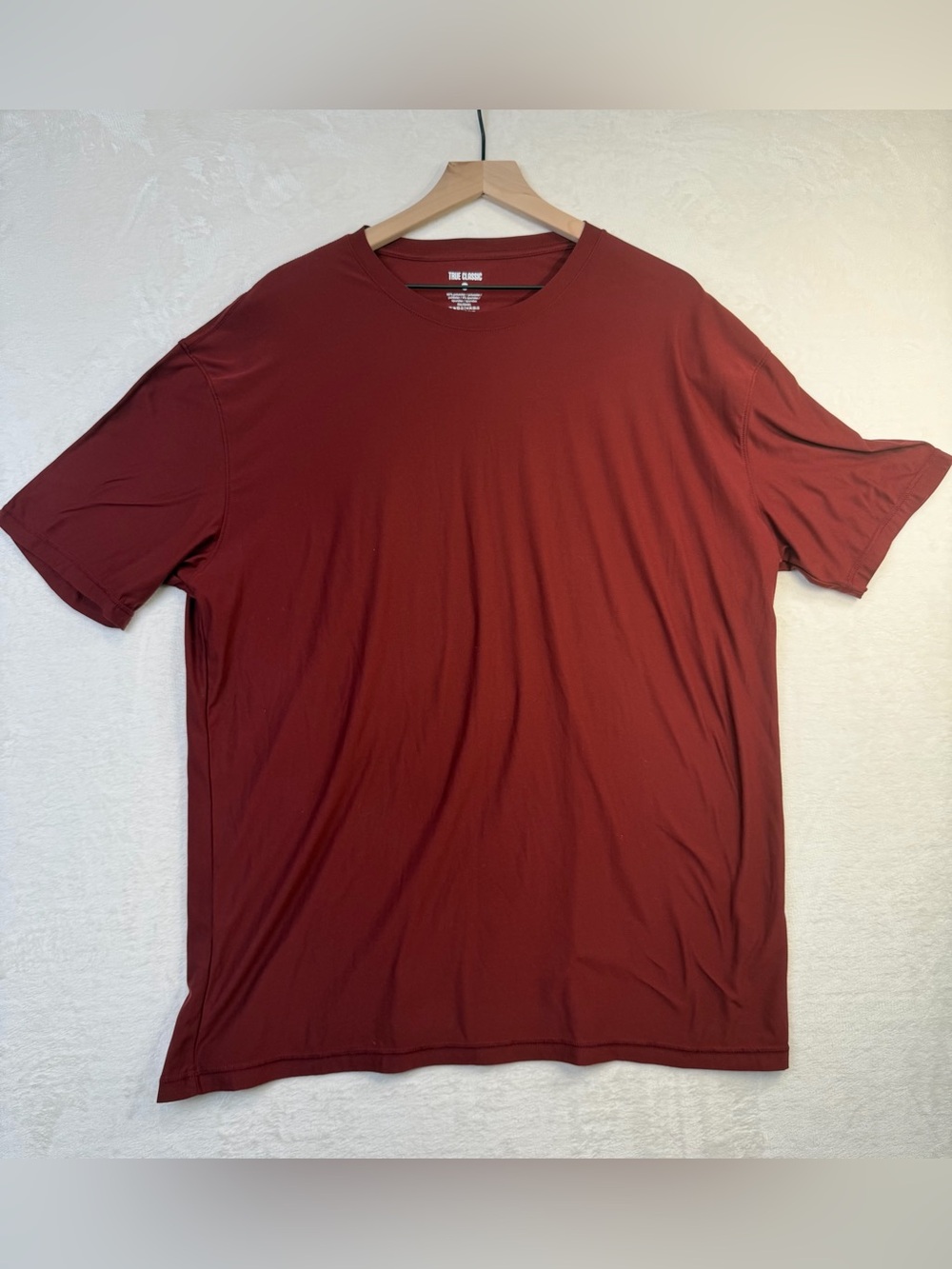 True Classic Active Crew Neck T Shirt Burgundy Performance 2XL XXL